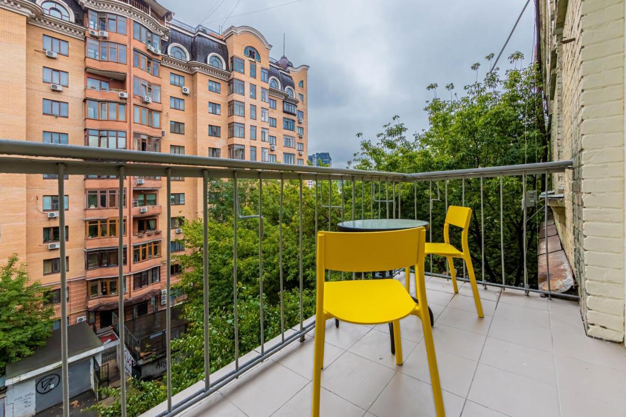 Kyiv Saksahanskoho Apart Hotel Buitenkant foto