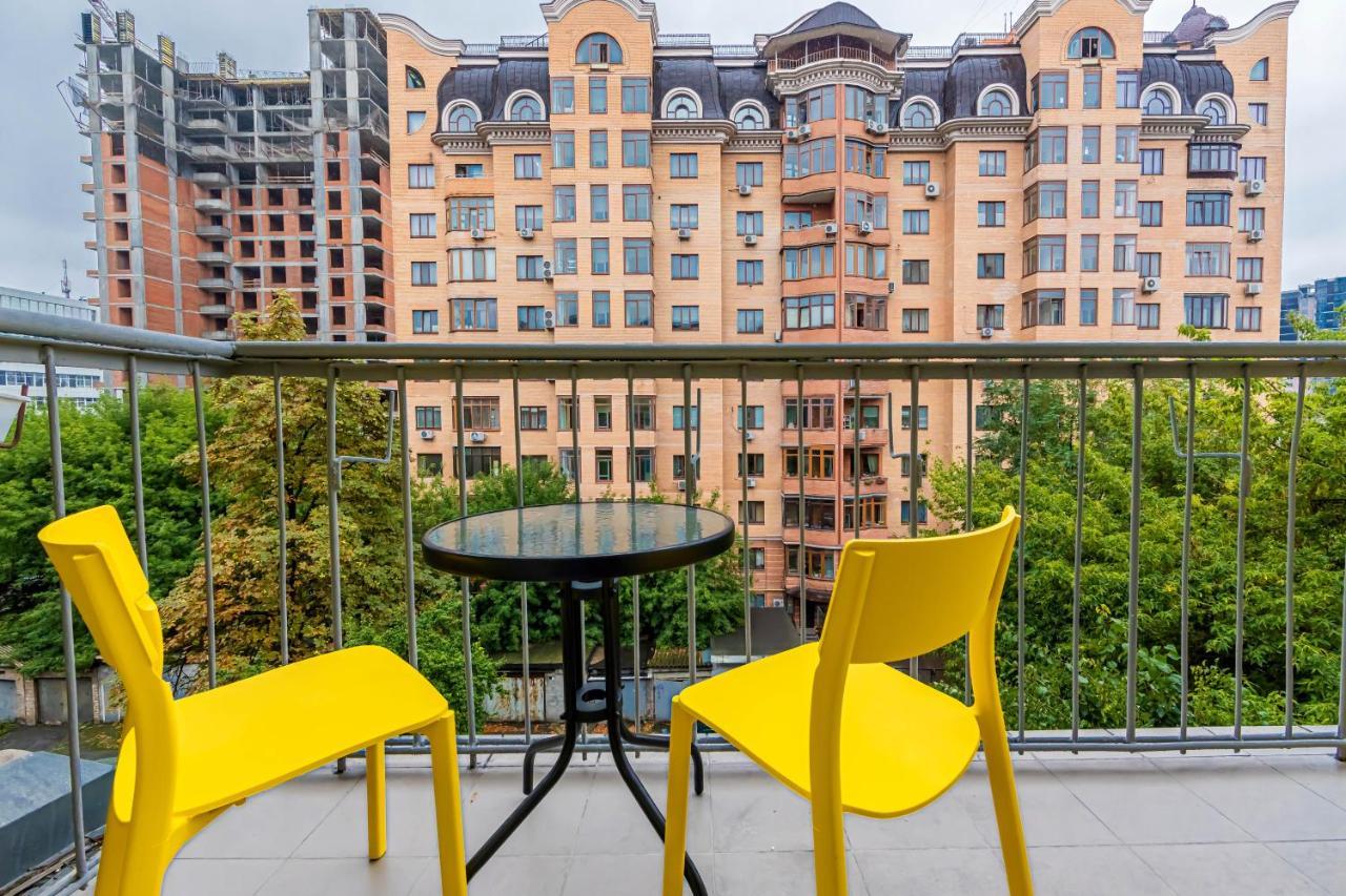 Kyiv Saksahanskoho Apart Hotel Buitenkant foto
