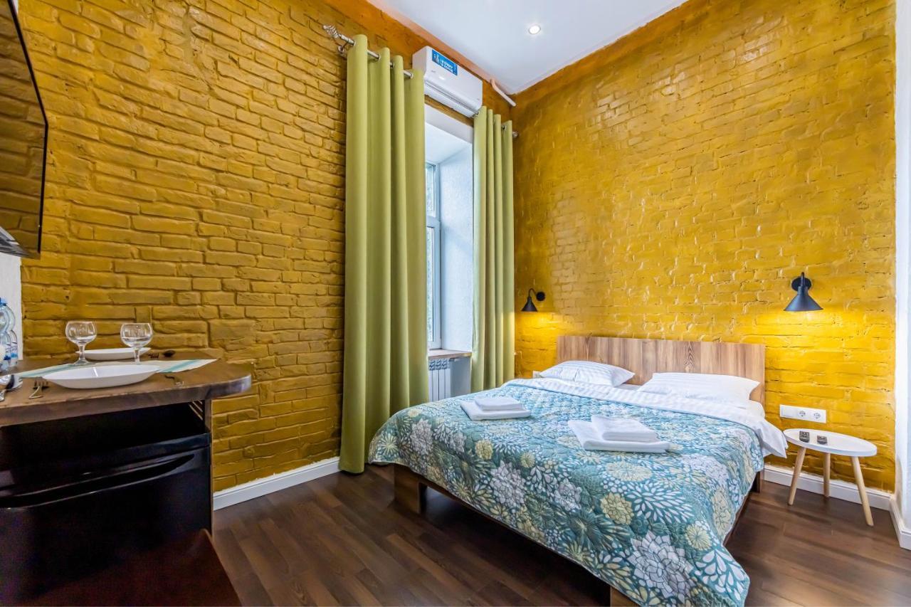 Kyiv Saksahanskoho Apart Hotel Buitenkant foto